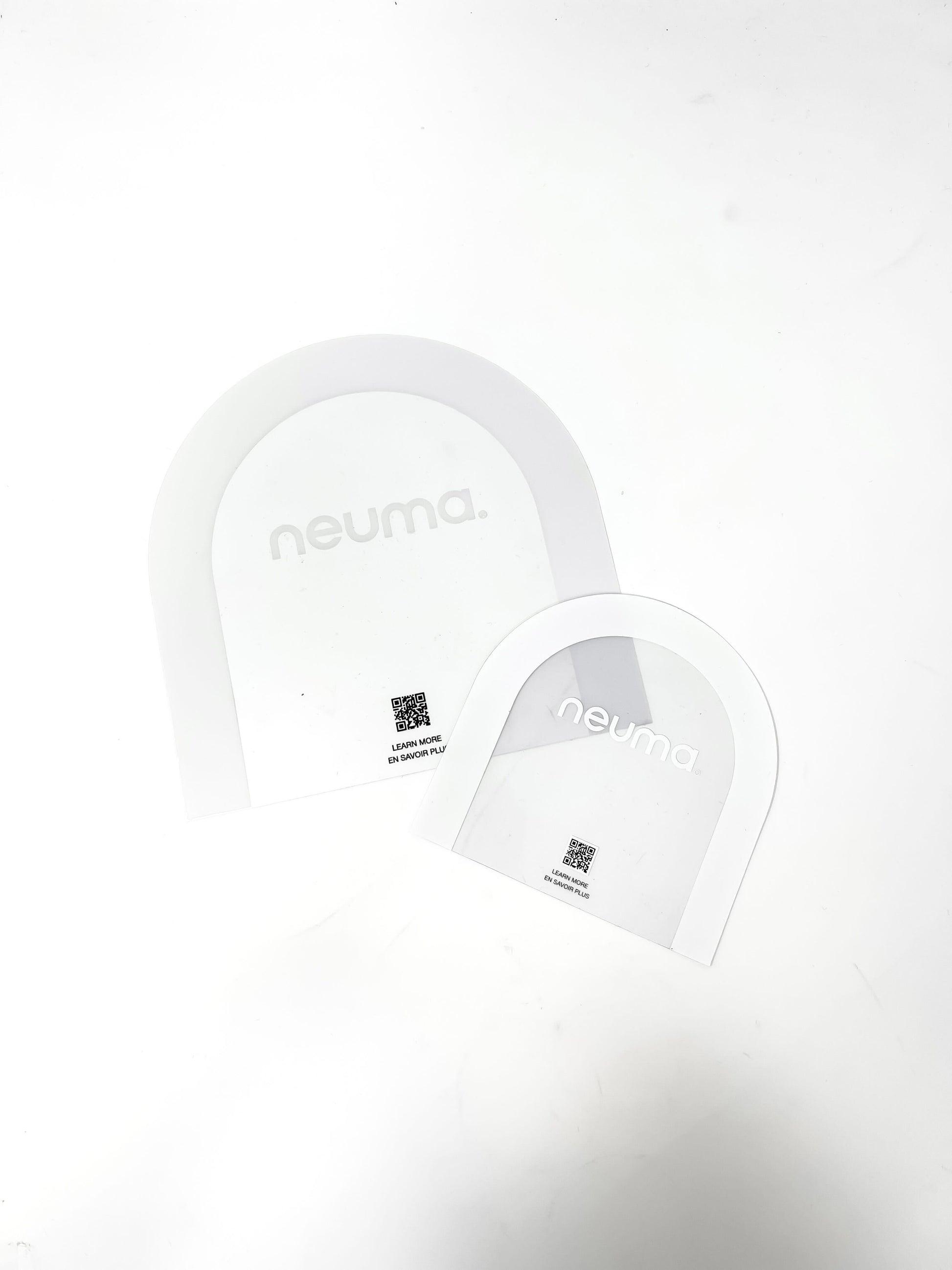 neuma Mirror Cling Arch image 0