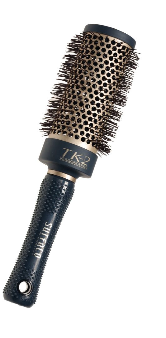 SURFACE 2 1/2" Round Brush