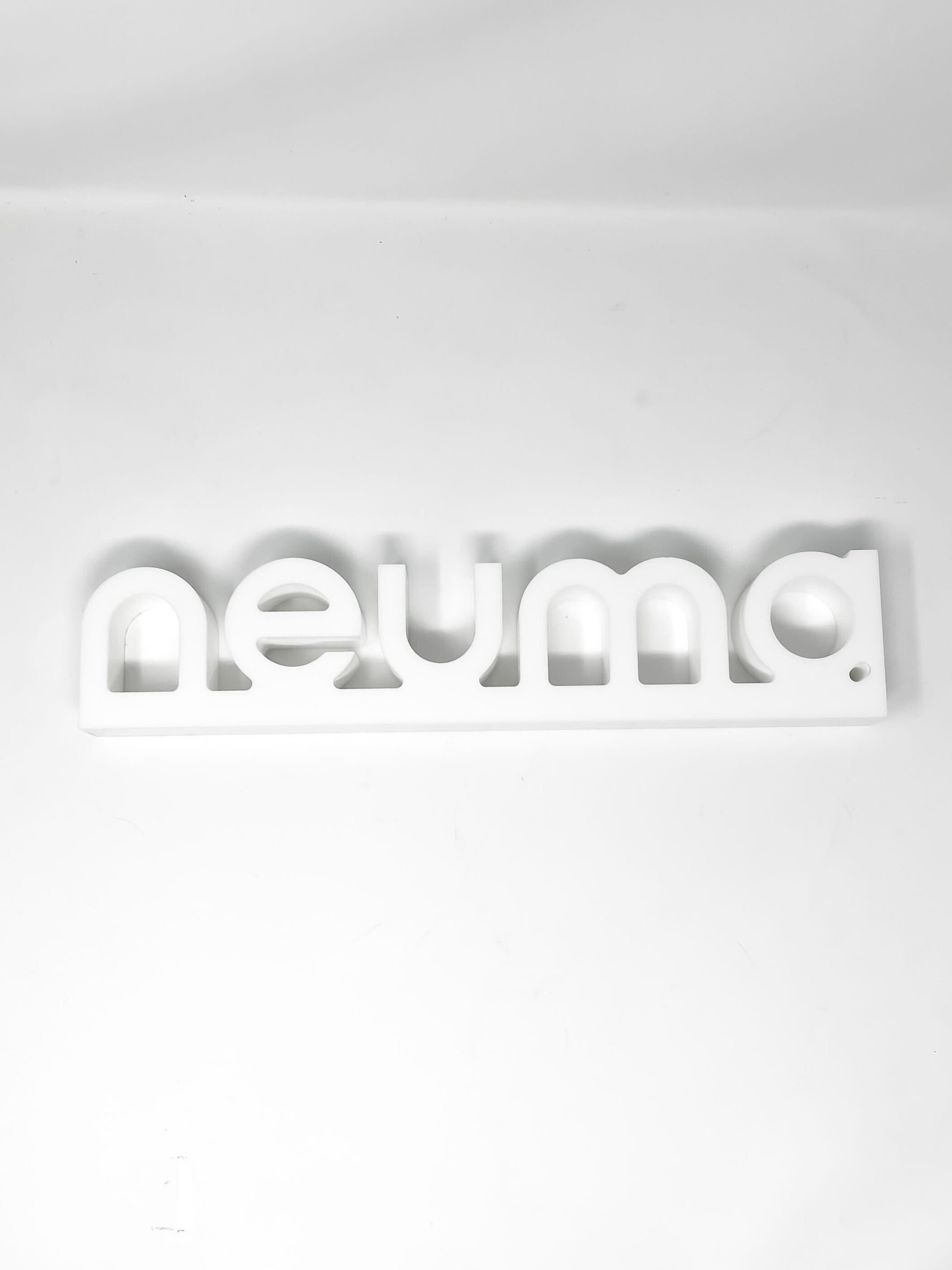 neuma Logo Glorifier image 0
